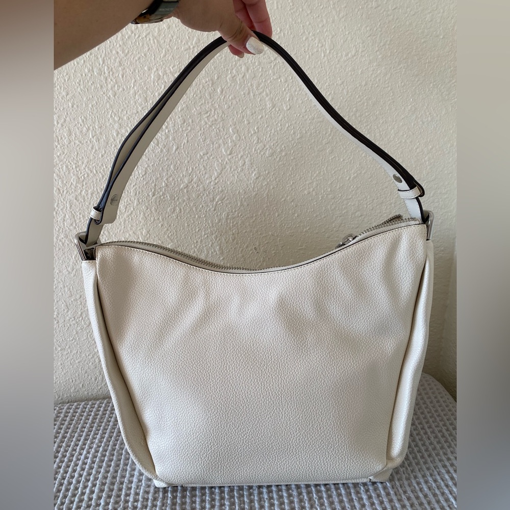 Calvin Klein - Cream Shoulder Bag